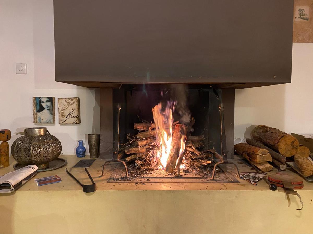 La Maison De Mado Et Sa Cabane Dans Les Arbres Plan d'Aups Exterior foto